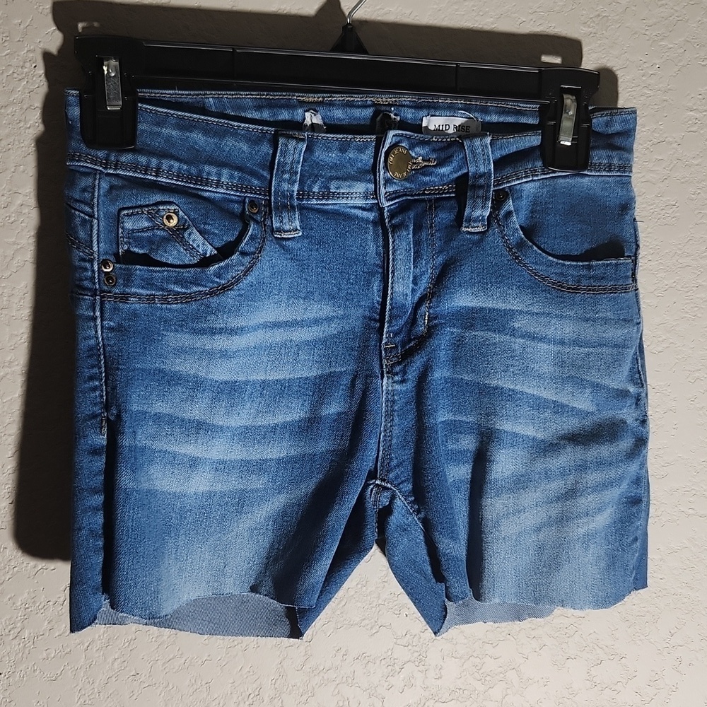 YMI Shorts Womens Size 1 denim midrise size 25 waist raw hem cutoff